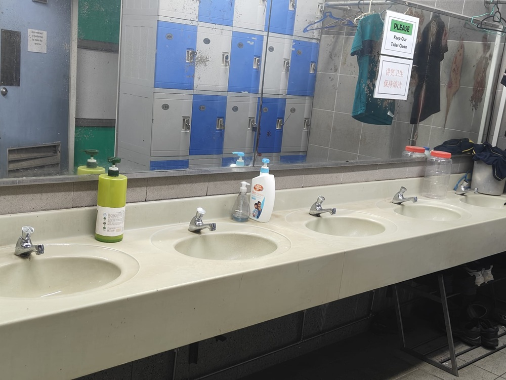 SELF CLOSING TAPS